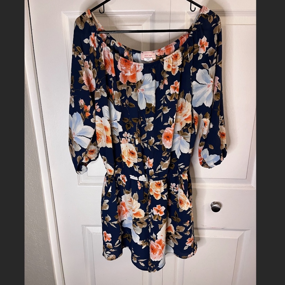 Love Ady On/Off Shoulder Floral Romper L